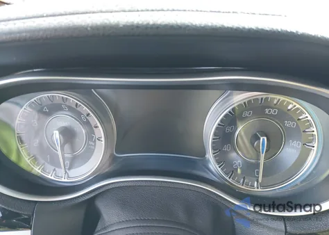 2022 Chrysler 300 S из США, поврежденный, VIN 2C3CCABG3NH154441